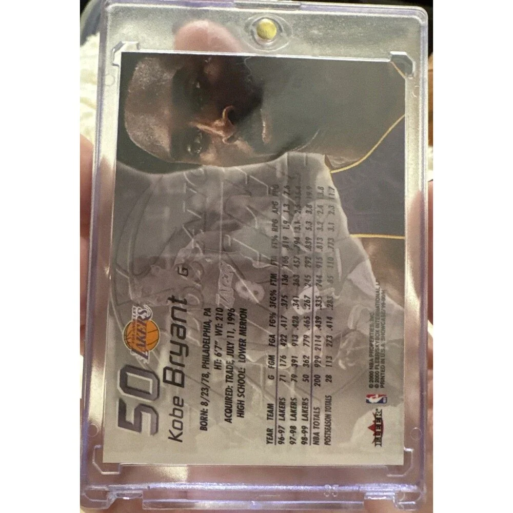 1999-00 Flair Showcase Kobe Bryant #50 - Los Angeles Lakers